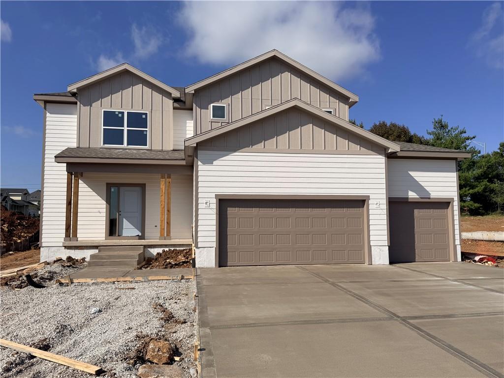12232 Emerald Street, Olathe KS