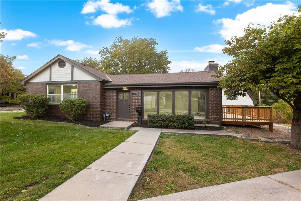 2712 S Sante Fe Road, Independence MO