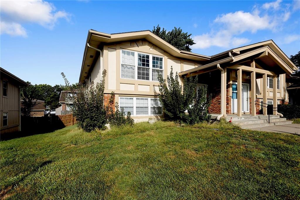 1476 NW 64th Terrace, Kansas City MO