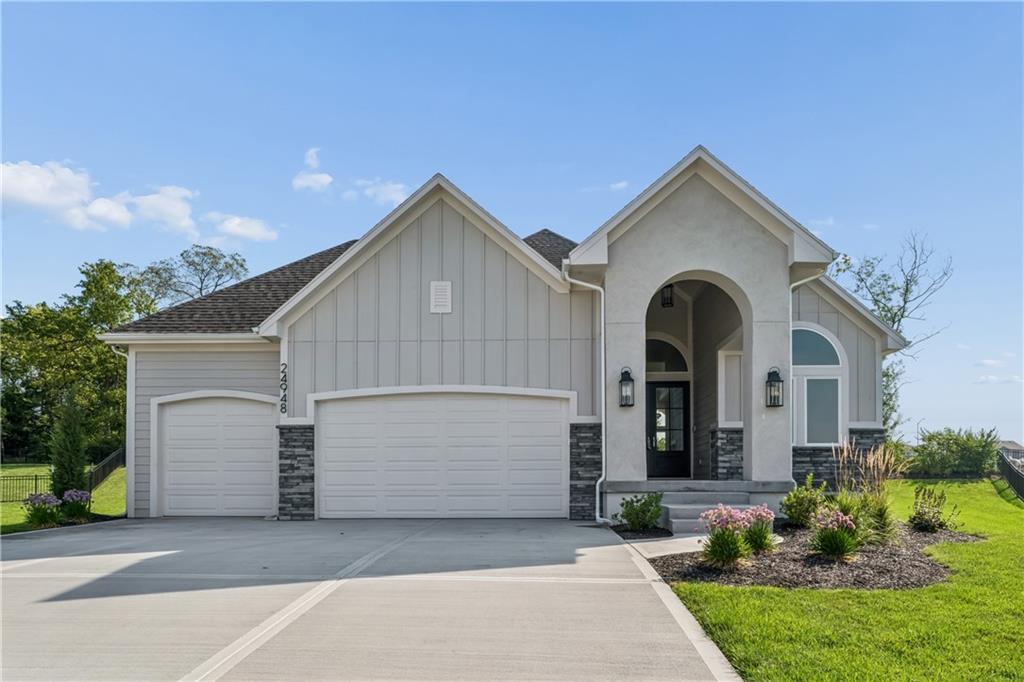 24948 W 98th Place, Lenexa KS