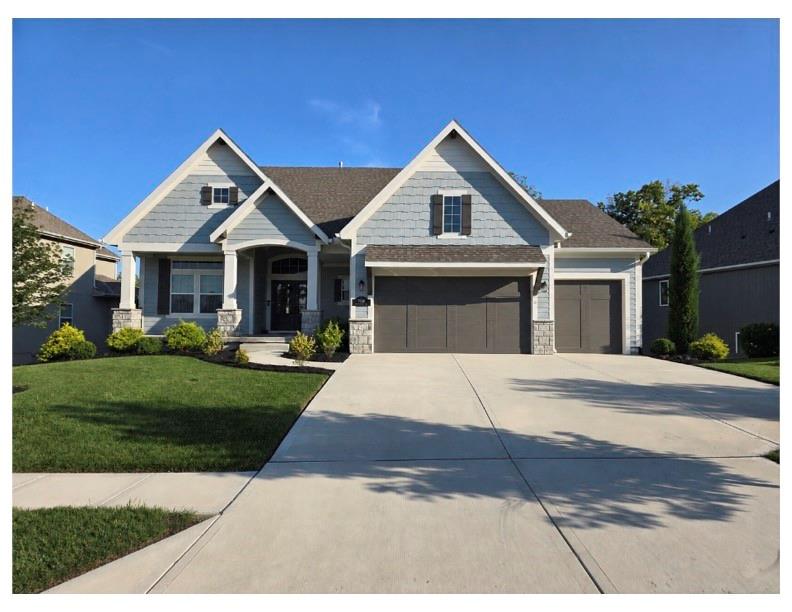 9261 Brownridge Street, Lenexa KS