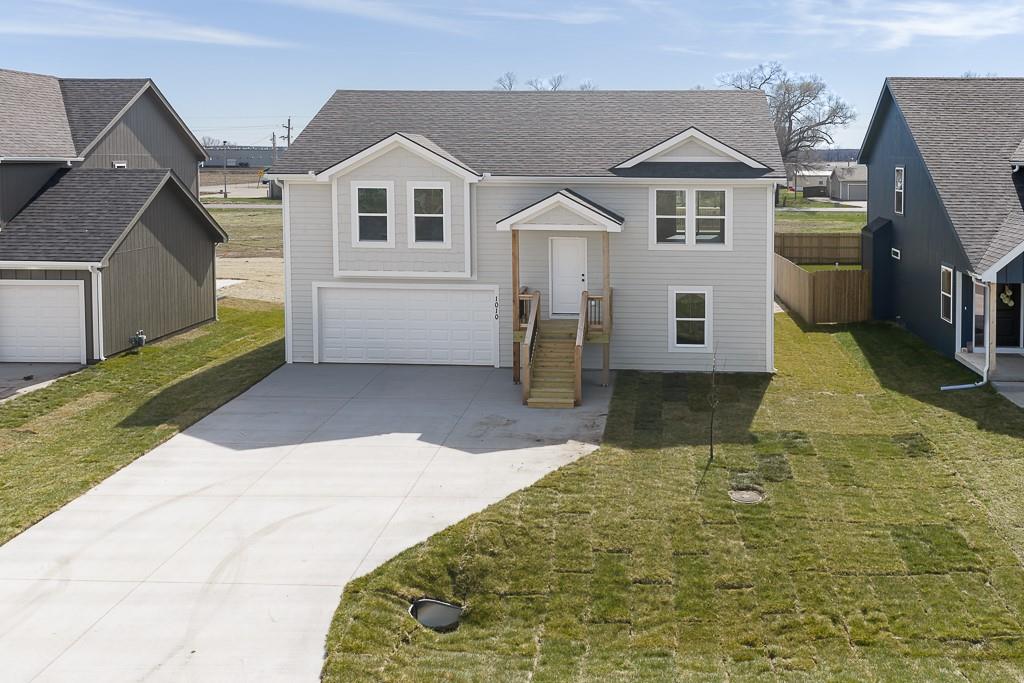 905 2nd Street, Perry KS