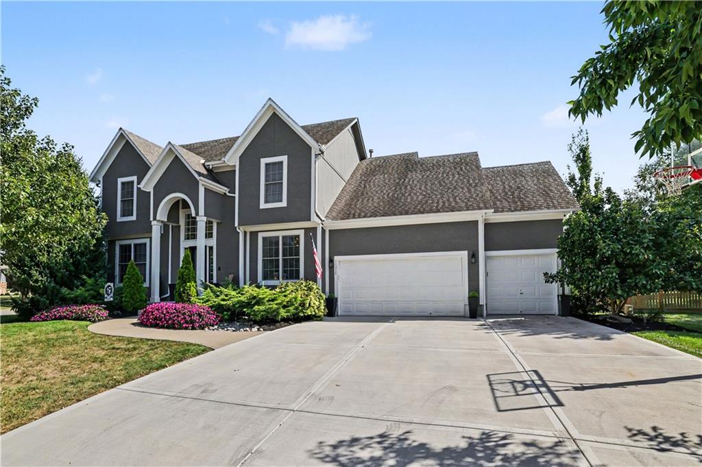 16915 W 161 Street, Olathe KS