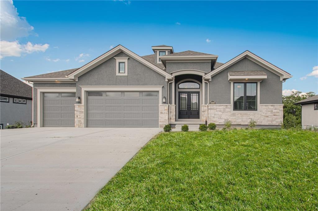 2339 Foxtail Drive, Kearney MO