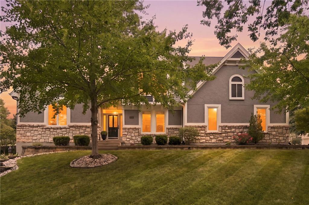 6100 NW 78TH Street, Kansas City MO