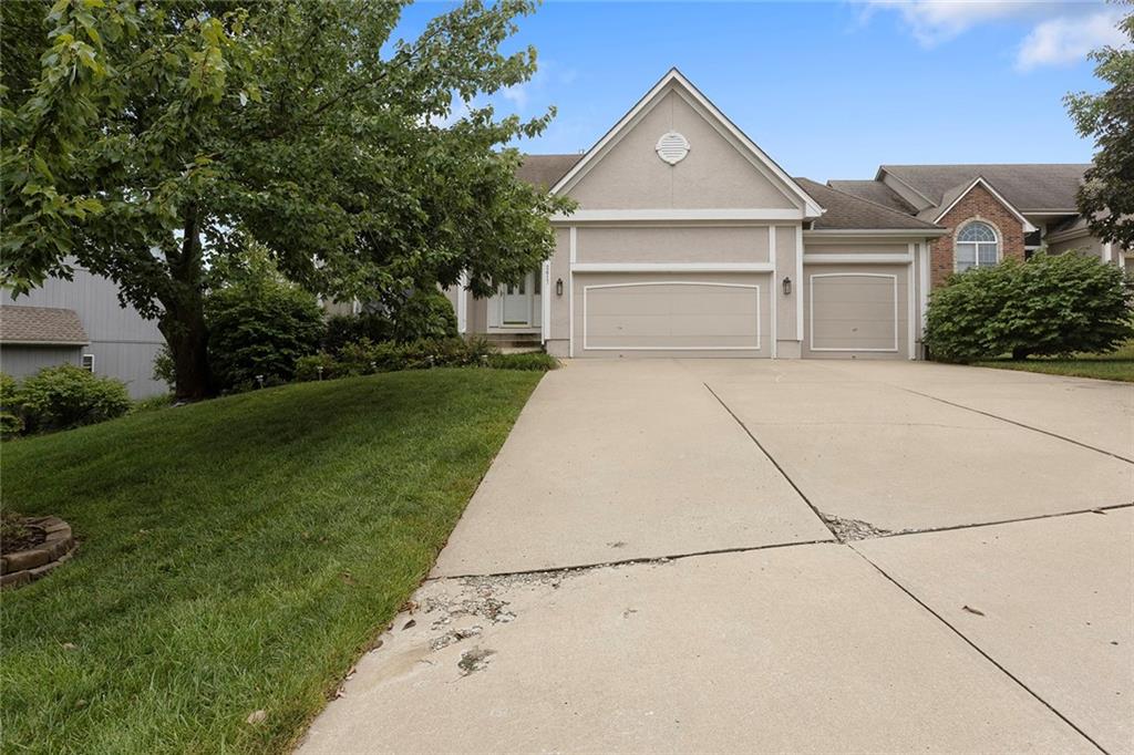 2617 10th Street, Lee's Summit MO