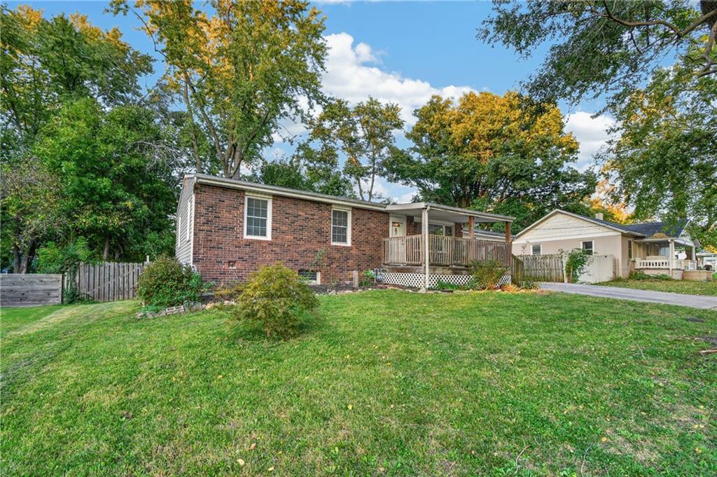 440 W Broadway Street, Peculiar MO