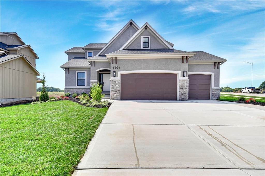 16204 S Twilight Lane, Olathe KS