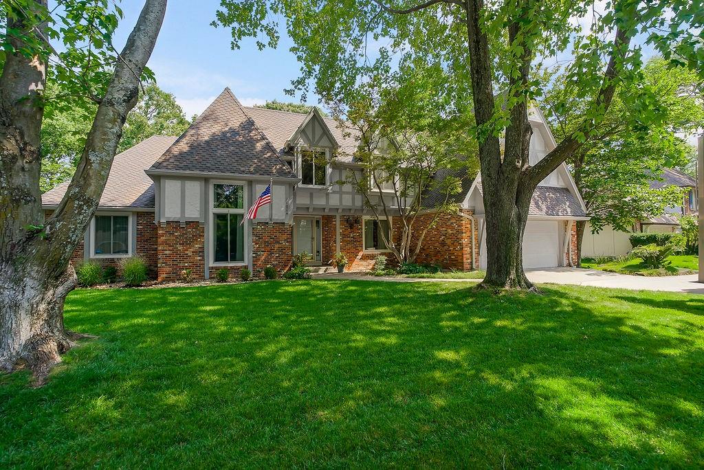 11004 W 120th Terrace, Overland Park KS