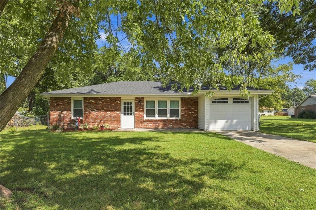 505 Quincy Boulevard, Smithville MO