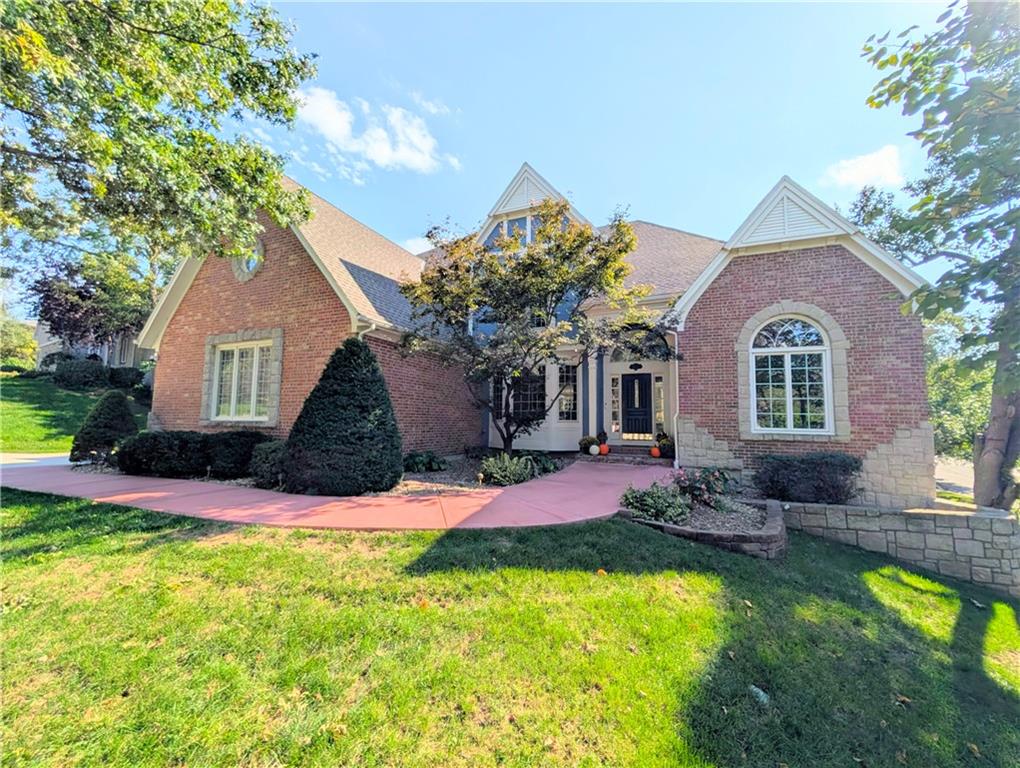 8436 Pflumm Circle, Lenexa KS