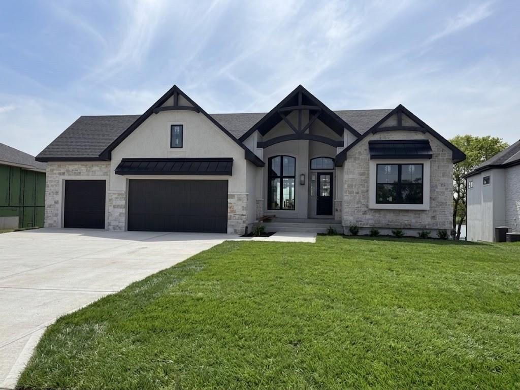8982 Ginger Street, Lenexa KS