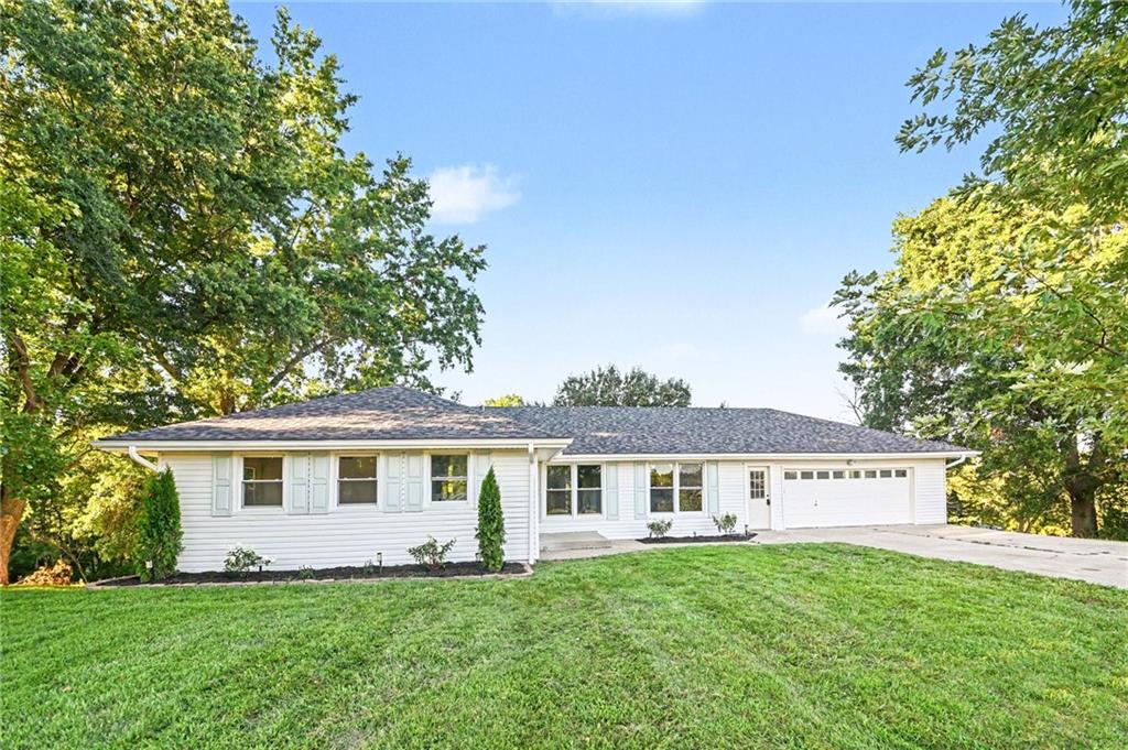 1500 Ridgeview Road, Liberty MO