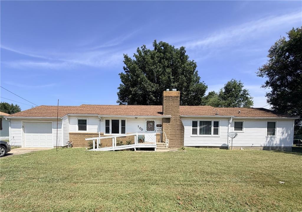 100 W Lee Street, Butler MO