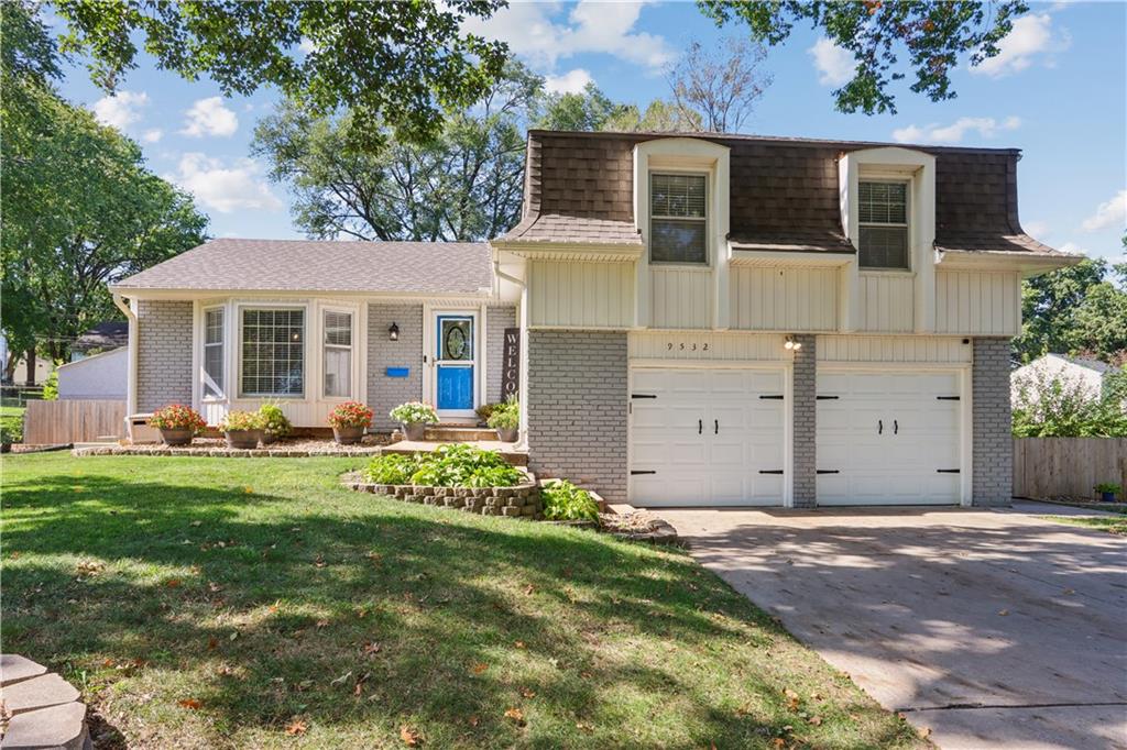 9532 Benson Street, Overland Park KS
