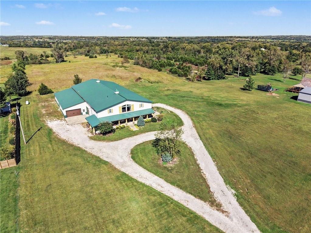21936 Linwood Road, Linwood KS