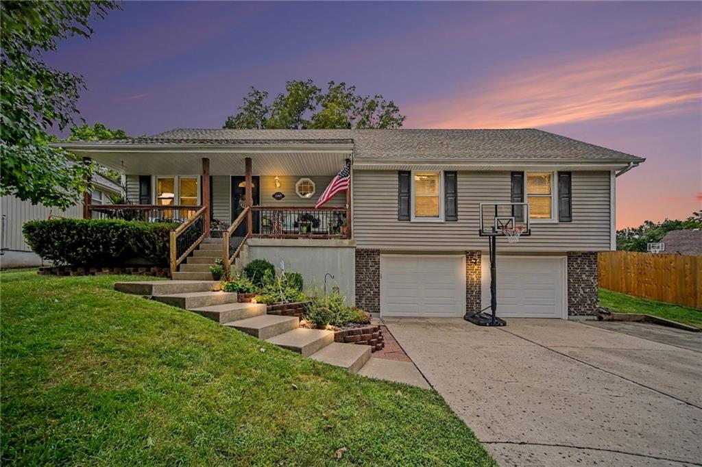 1307 SW 24th Street, Blue Springs MO
