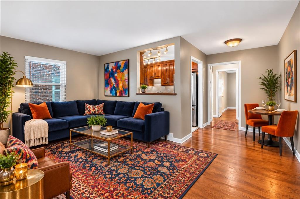4308 Oak Street #1S, Kansas City MO