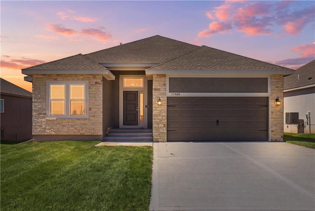 11460 N Auburndale Circle, Kansas City MO
