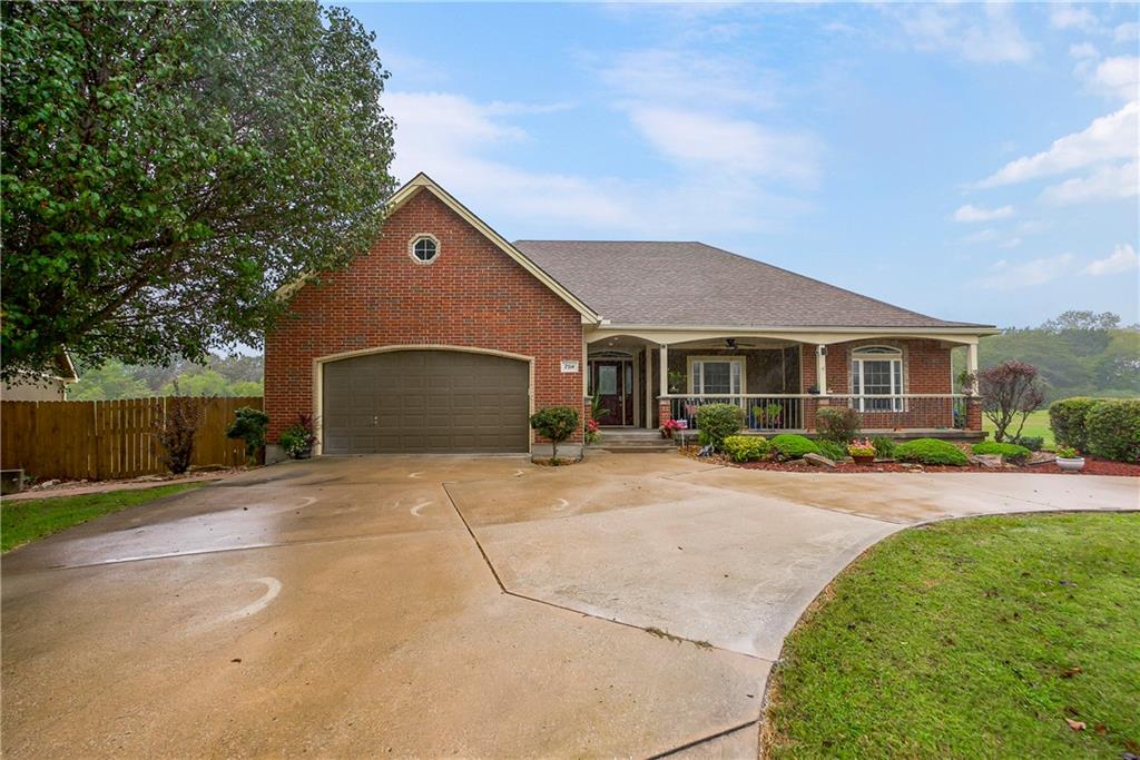 7514 S Buckner Tarsney Road, Grain Valley MO
