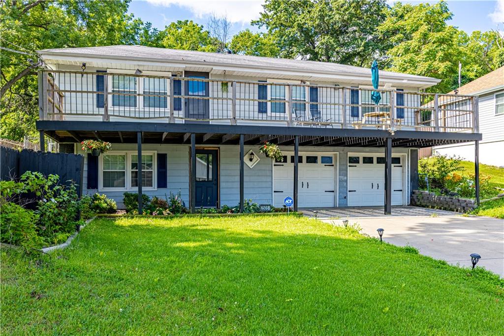 2505 NE 38th Street, Kansas City MO