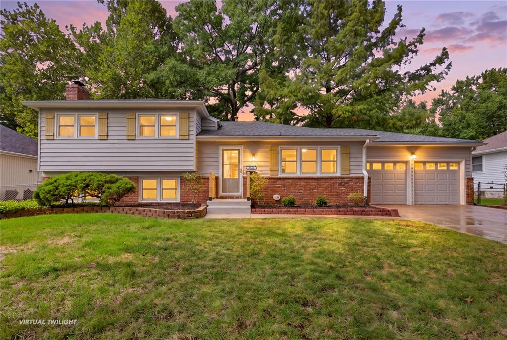 9624 Woodson Drive, Overland Park KS