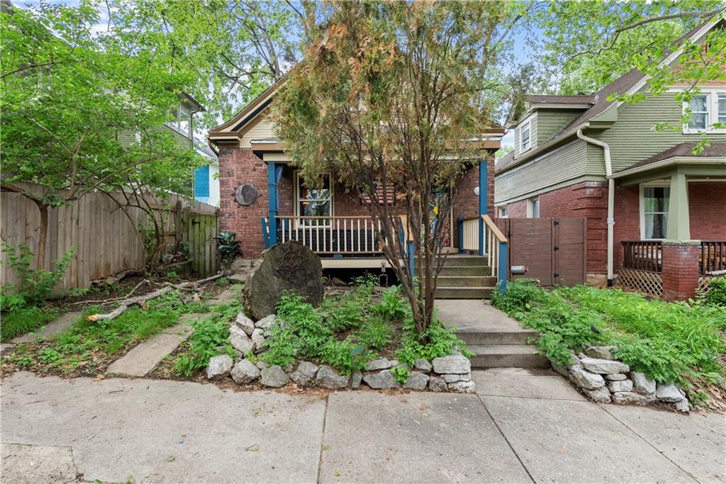 715 E 43RD Street, Kansas City MO