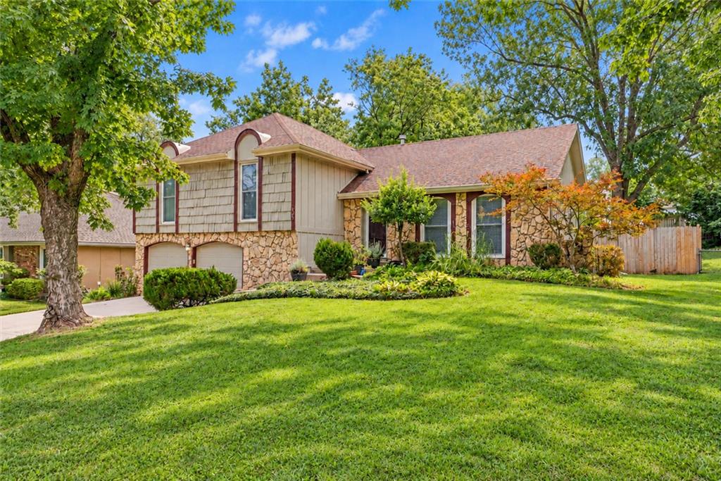 8107 Noland Road, Lenexa KS
