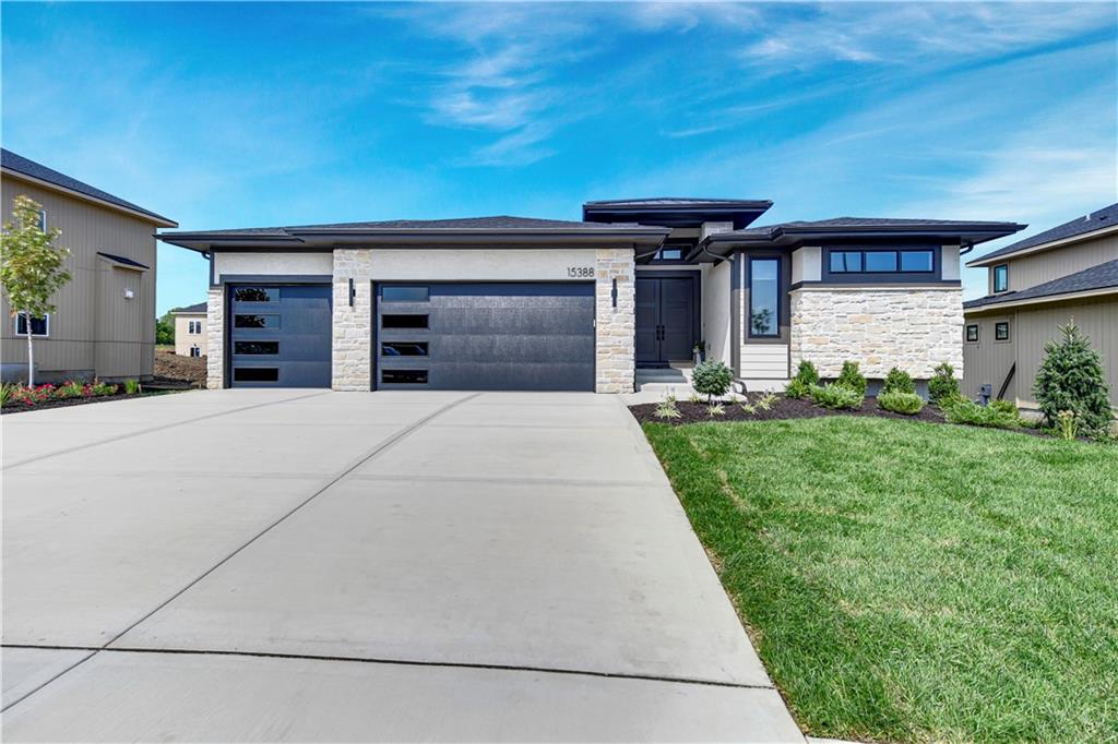 15388 W 161st Terrace, Olathe KS