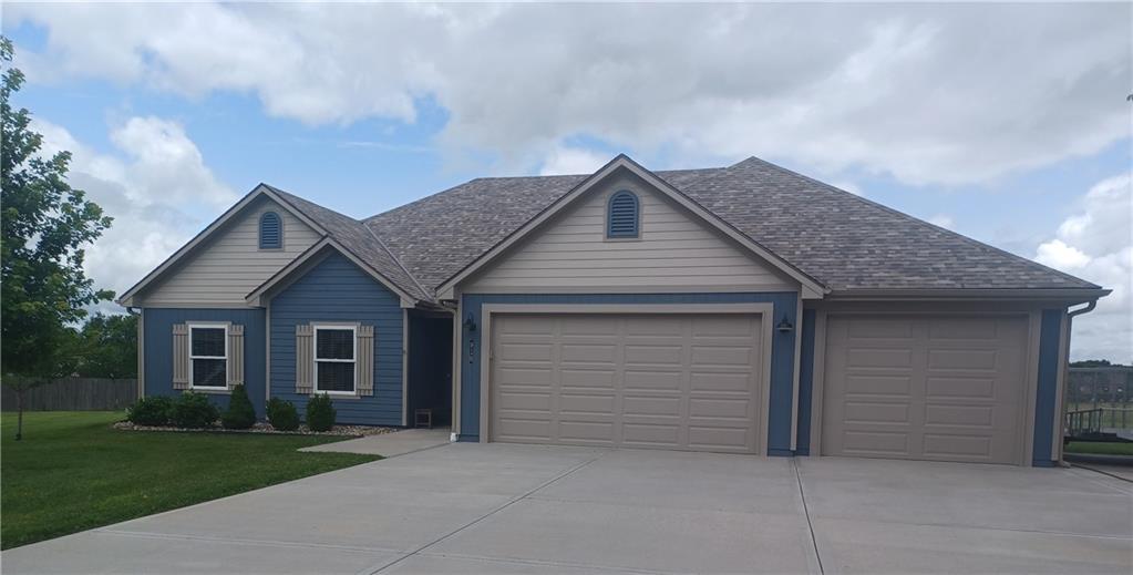 916 Cedar Court, Paola KS