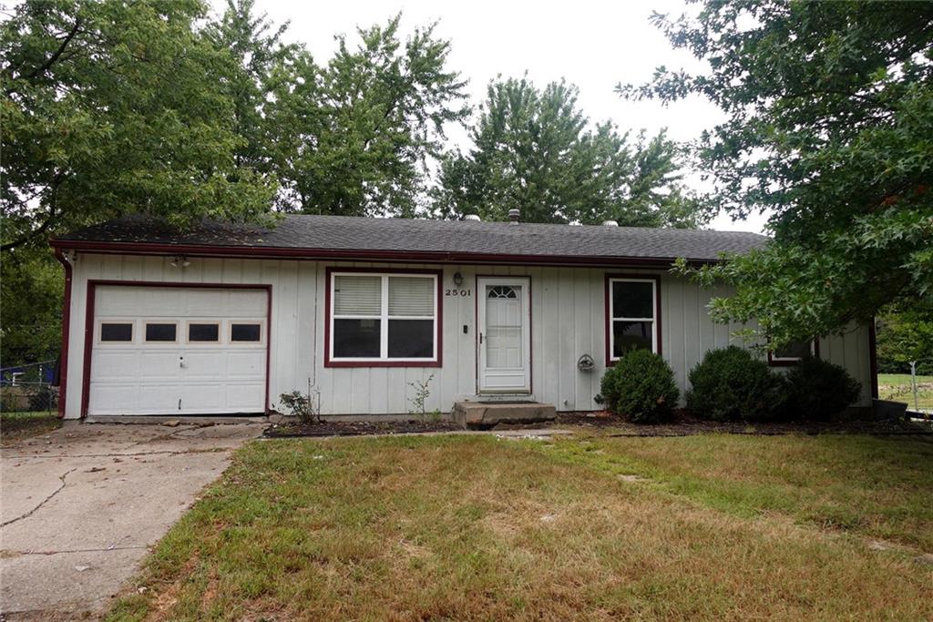 2501 Maverick Lane, Lawrence KS