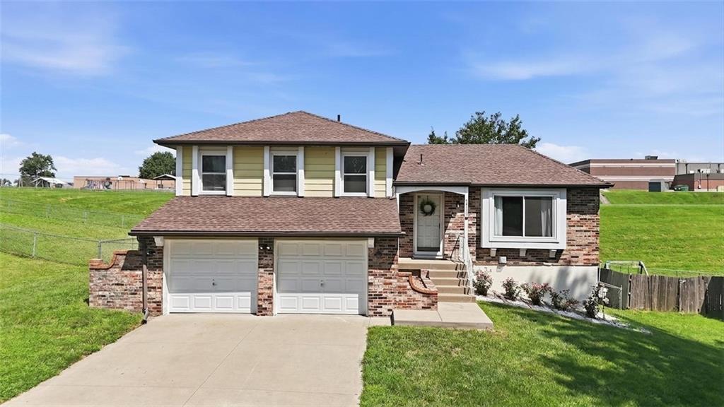 4913 NW Downing Street, Blue Springs MO