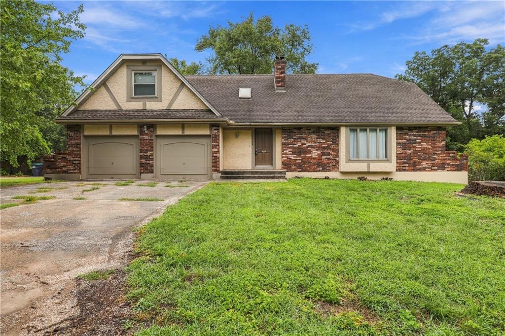 1600 Dana Drive, Blue Springs MO