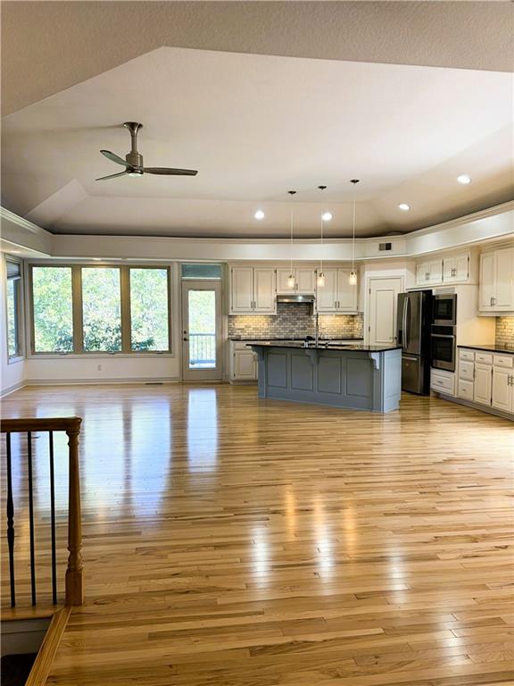 1348 SW Heartwood Drive, Lee's Summit MO