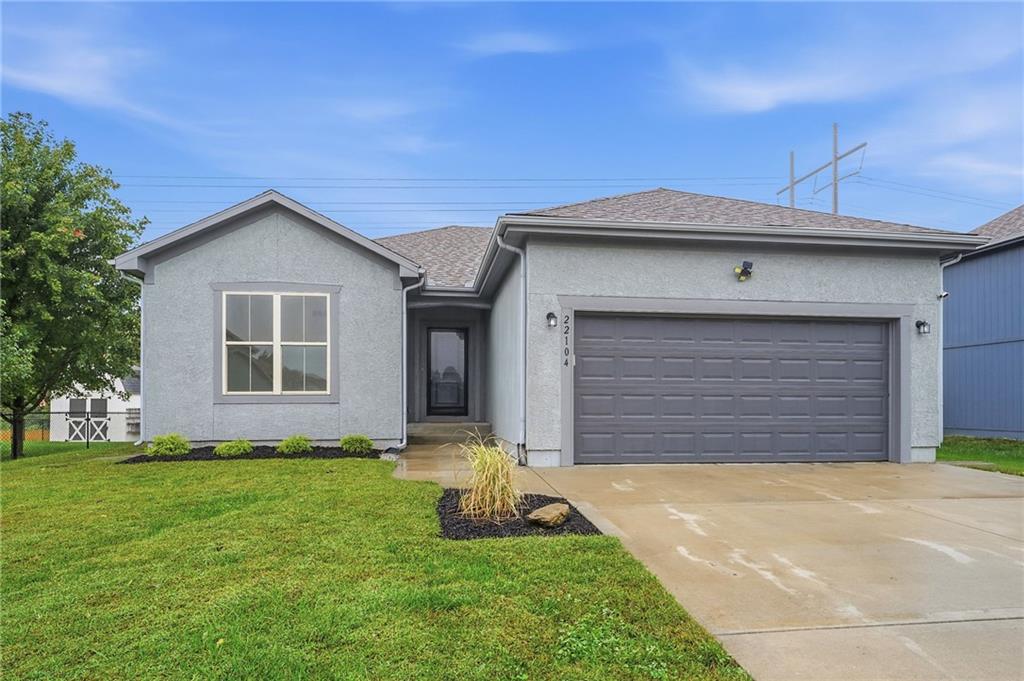 22104 CRYSTAL Avenue, Peculiar MO