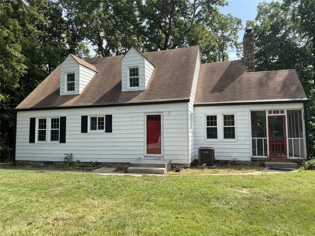 209 NE Hill Street, Kansas City MO
