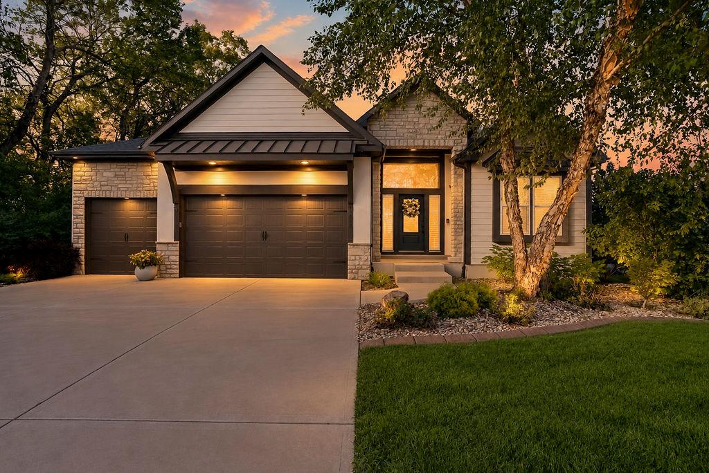 15882 W 165th Terrace, Olathe KS