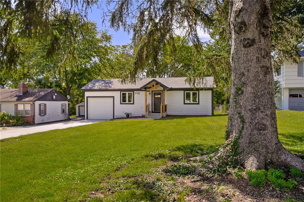 3739 Meadow Lane, Kansas City MO