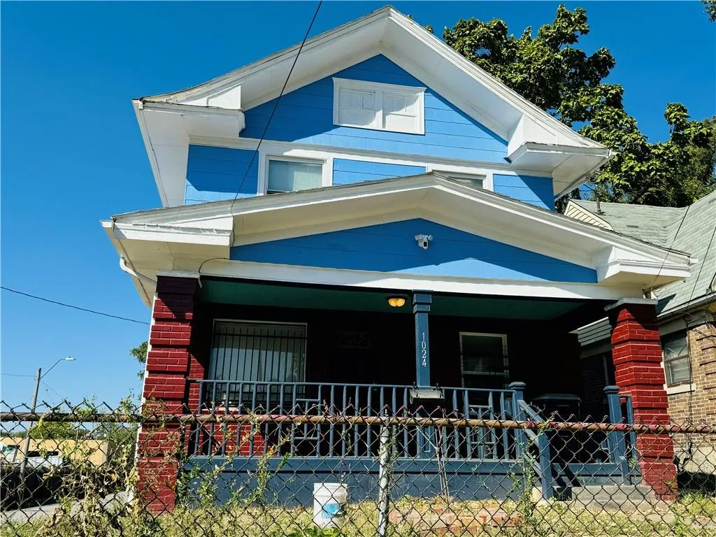 1024 Elmwood Avenue, Kansas City MO