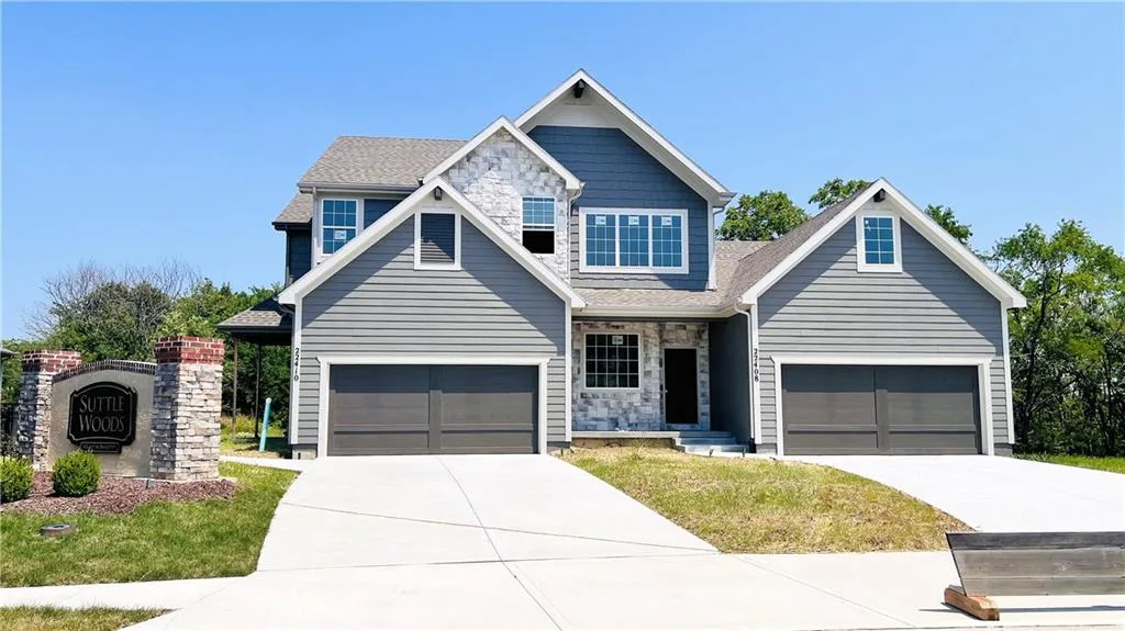 22410 W 76th Street, Shawnee KS