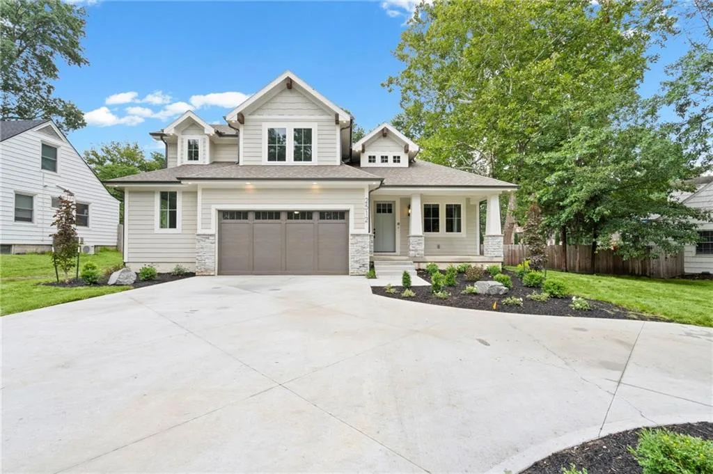 2512 Somerset Drive, Prairie Village KS
