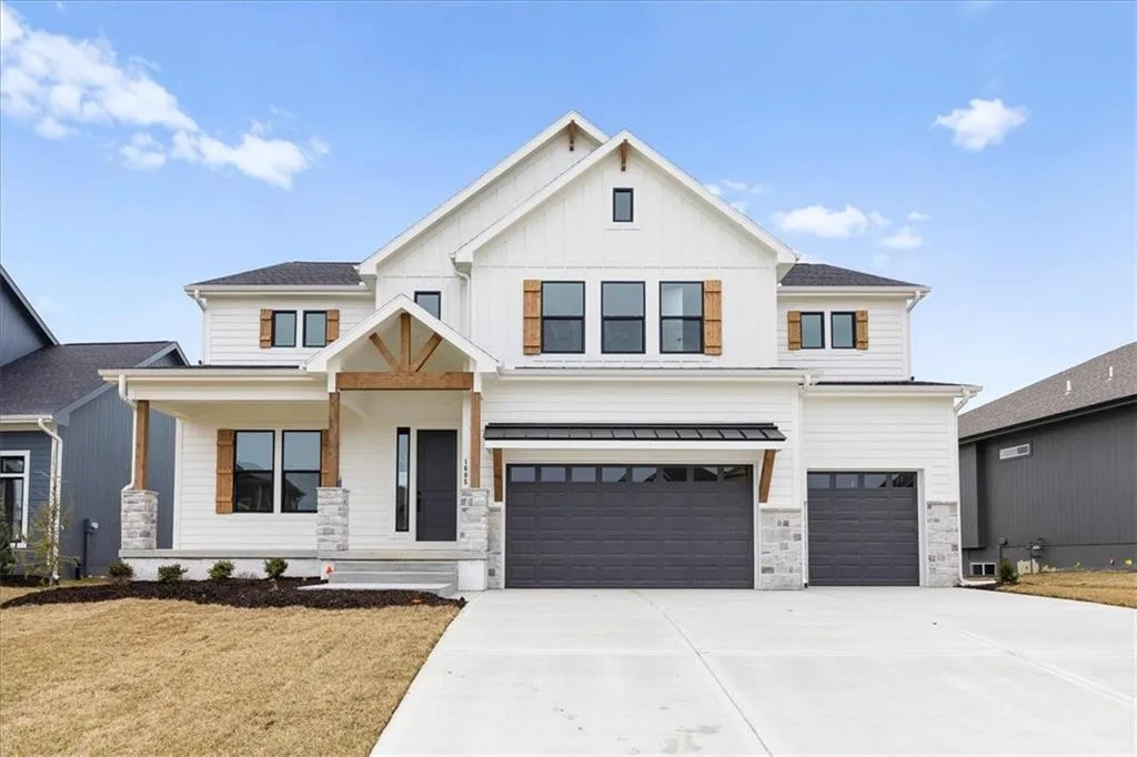 1605 SW Arbor Park Drive