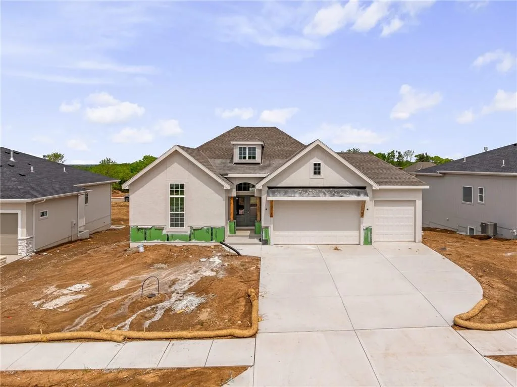 25104 W 141st Terrace, Olathe KS