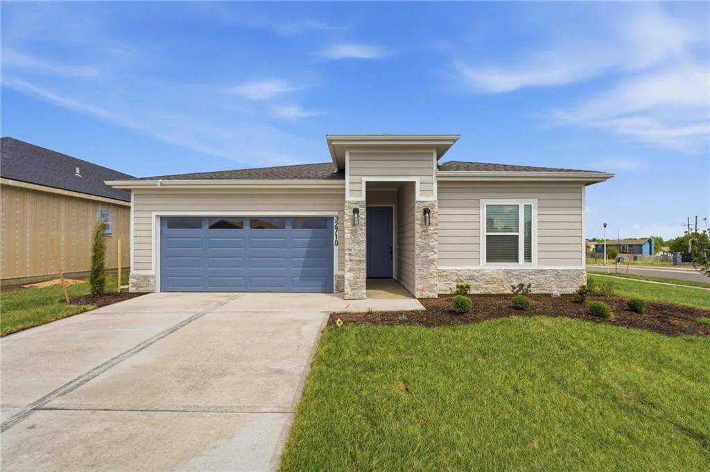 32710 W 175th Terrace, Gardner KS