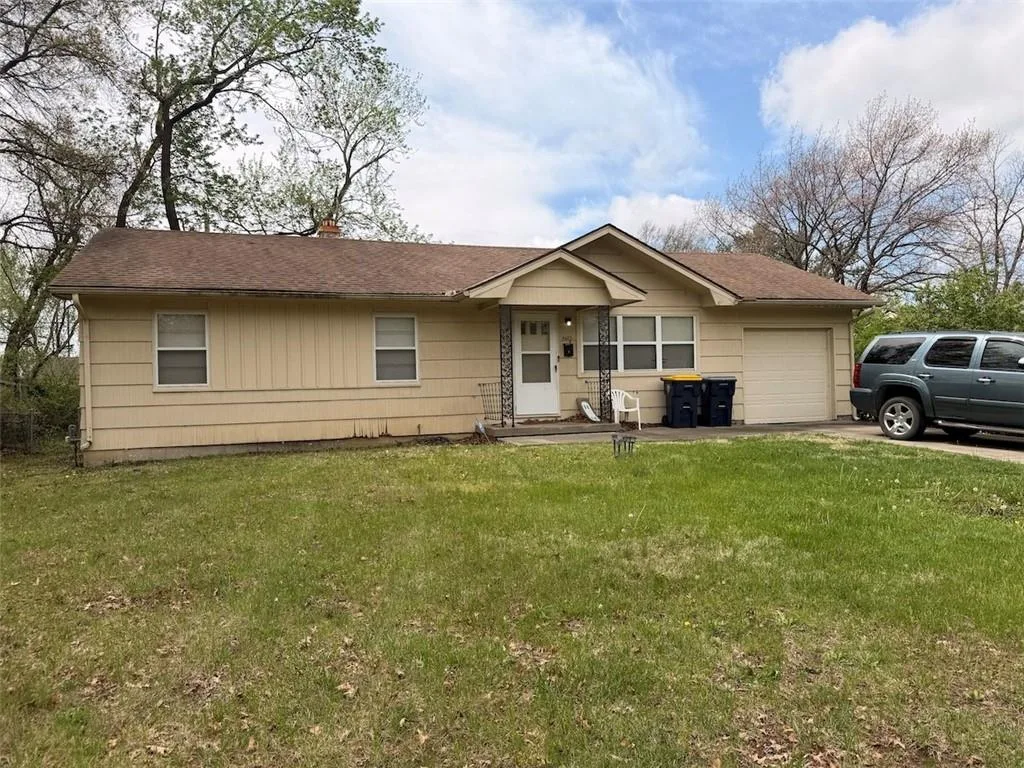 4603 E 114th Terrace, Kansas City, MO 64137 — photo 1 of 1