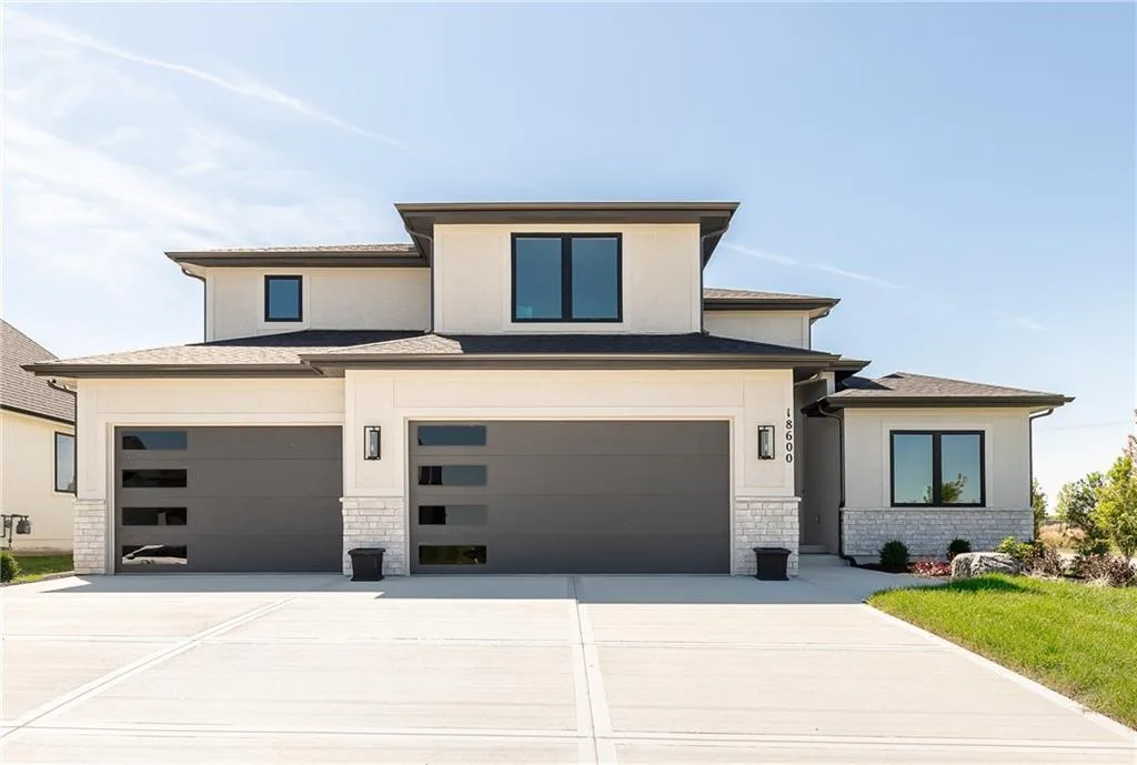 18617 Mohawk Lane