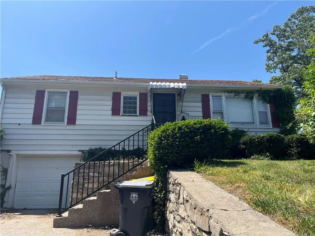 4208 N Brighton Avenue, Kansas City MO