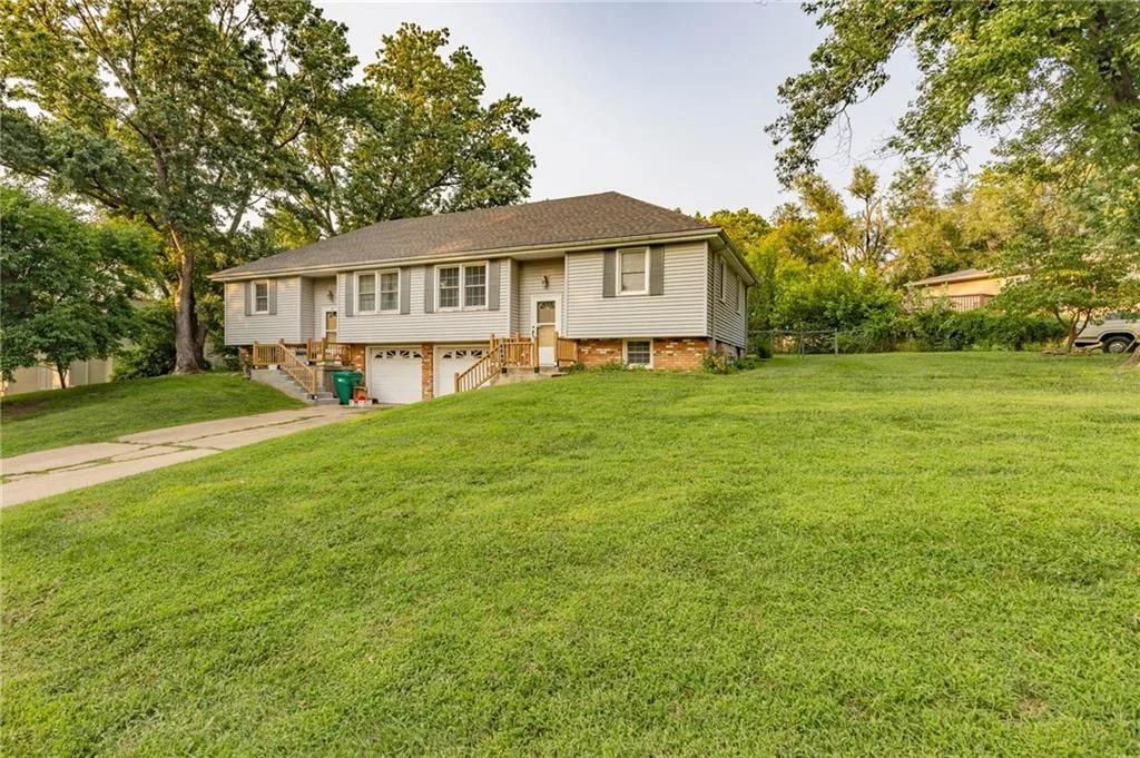 4540 Melody Lane, Kansas City KS