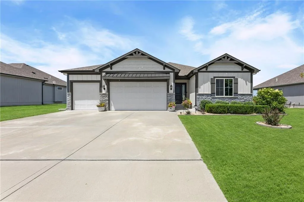 4805 SW 3rd Street, Blue Springs MO