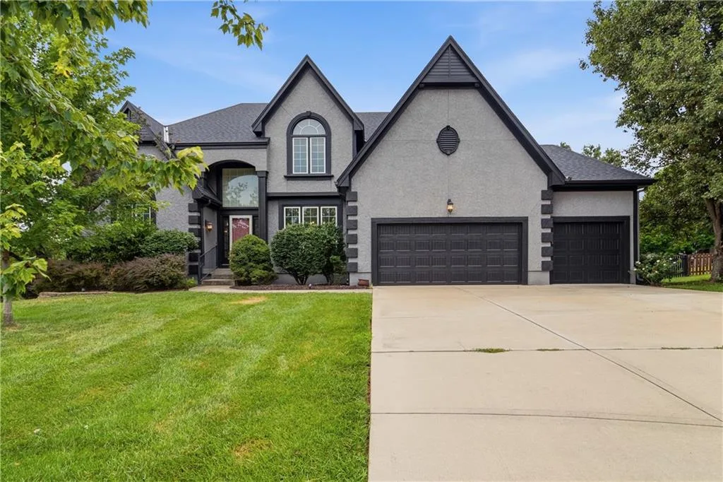 14451 Hayes Street, Overland Park KS